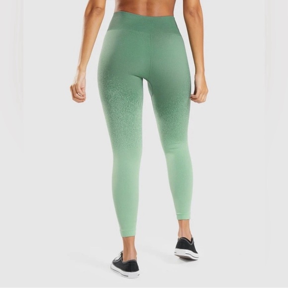 Gymshark Adapt Ombre Green Leggings Size Medium - Picture 2 of 6